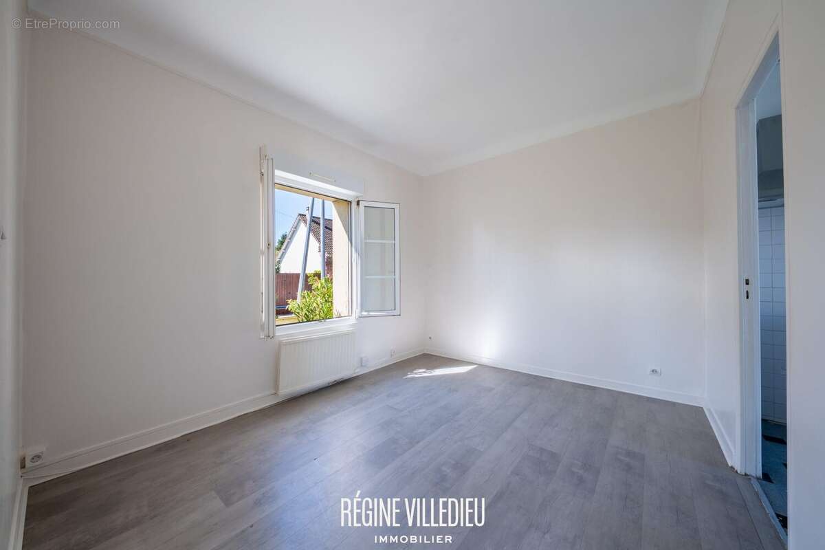 Maison à BARNEVILLE-CARTERET