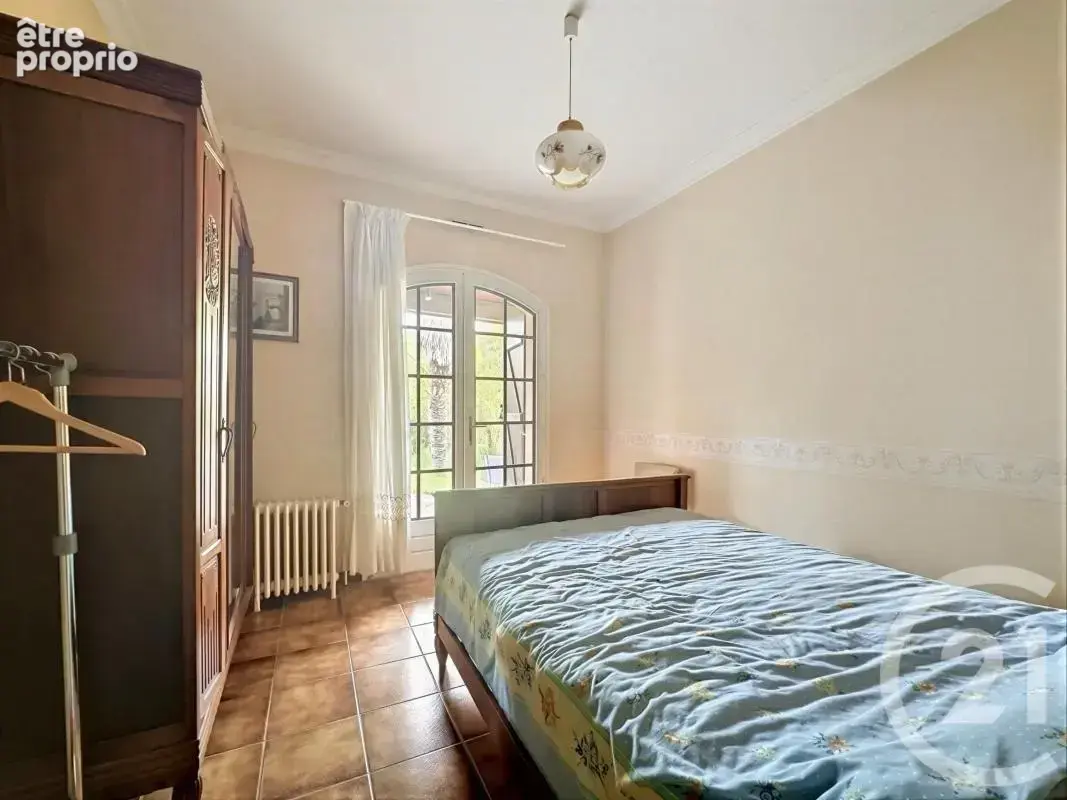 Maison 248 m² à Salaise-Sur-Sanne  - photo 14