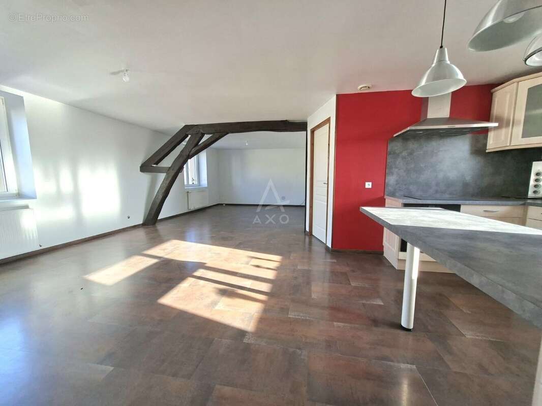 Maison à GARCHIZY