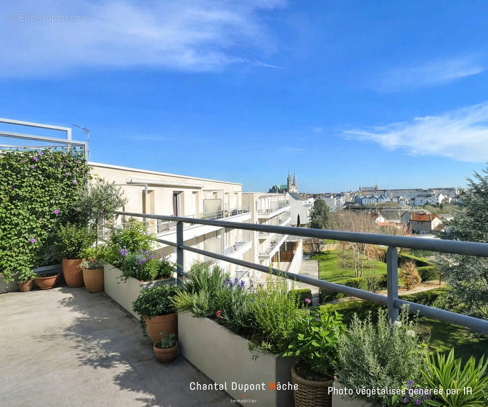 Appartement à MAINVILLIERS