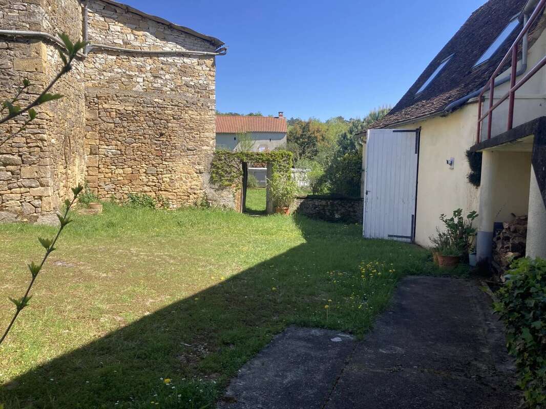 Charmante propriété de village prête à être emménagée - photo 19