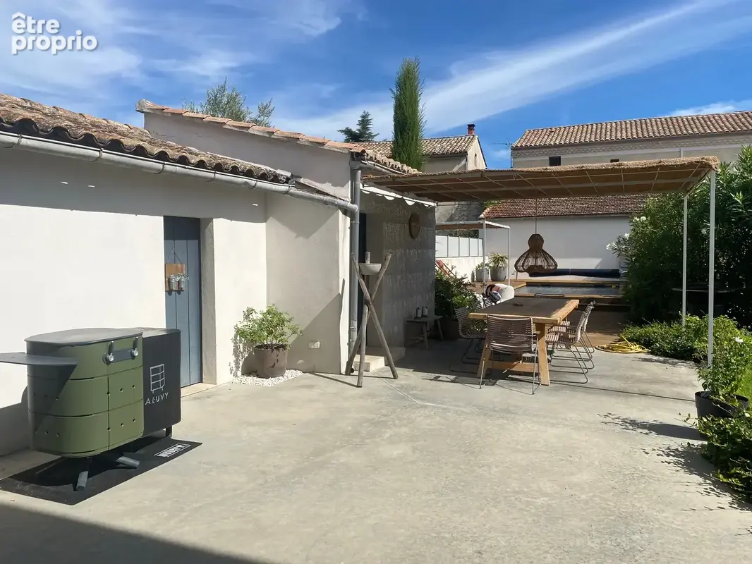 Mas de ville d'env 200 m2 avec piscine entièrement clos - photo 11