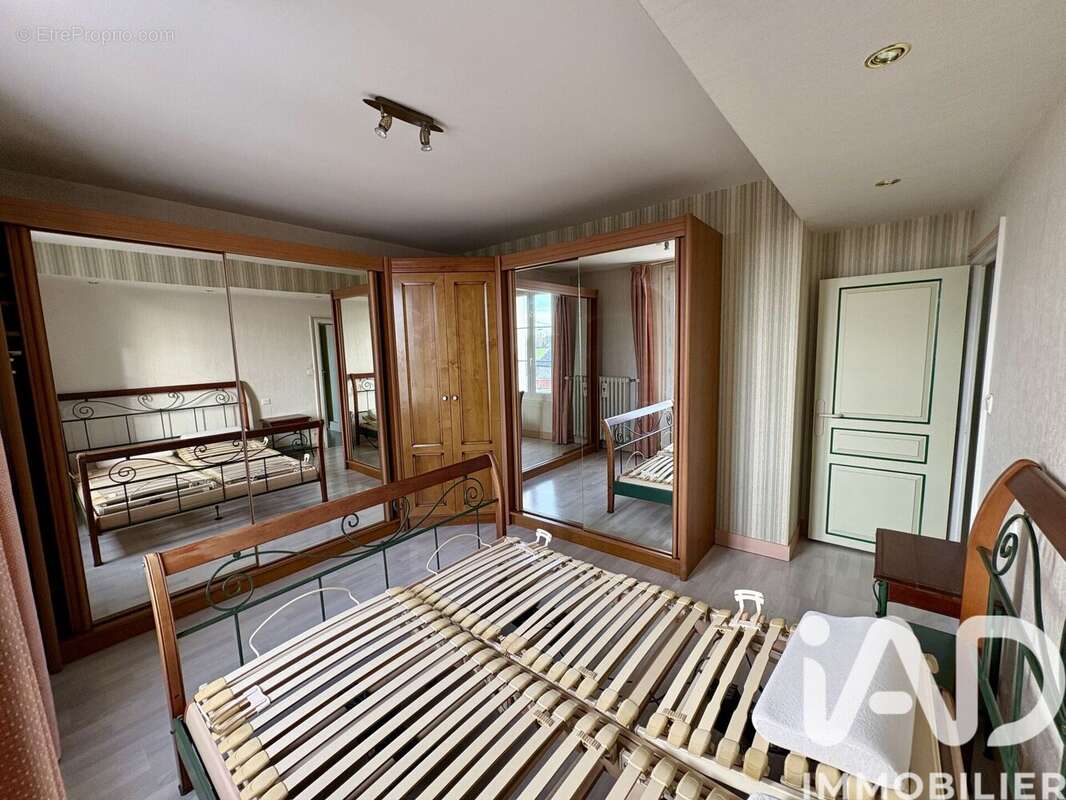 Maison 132 m² à Chateau-Renault  - photo 9