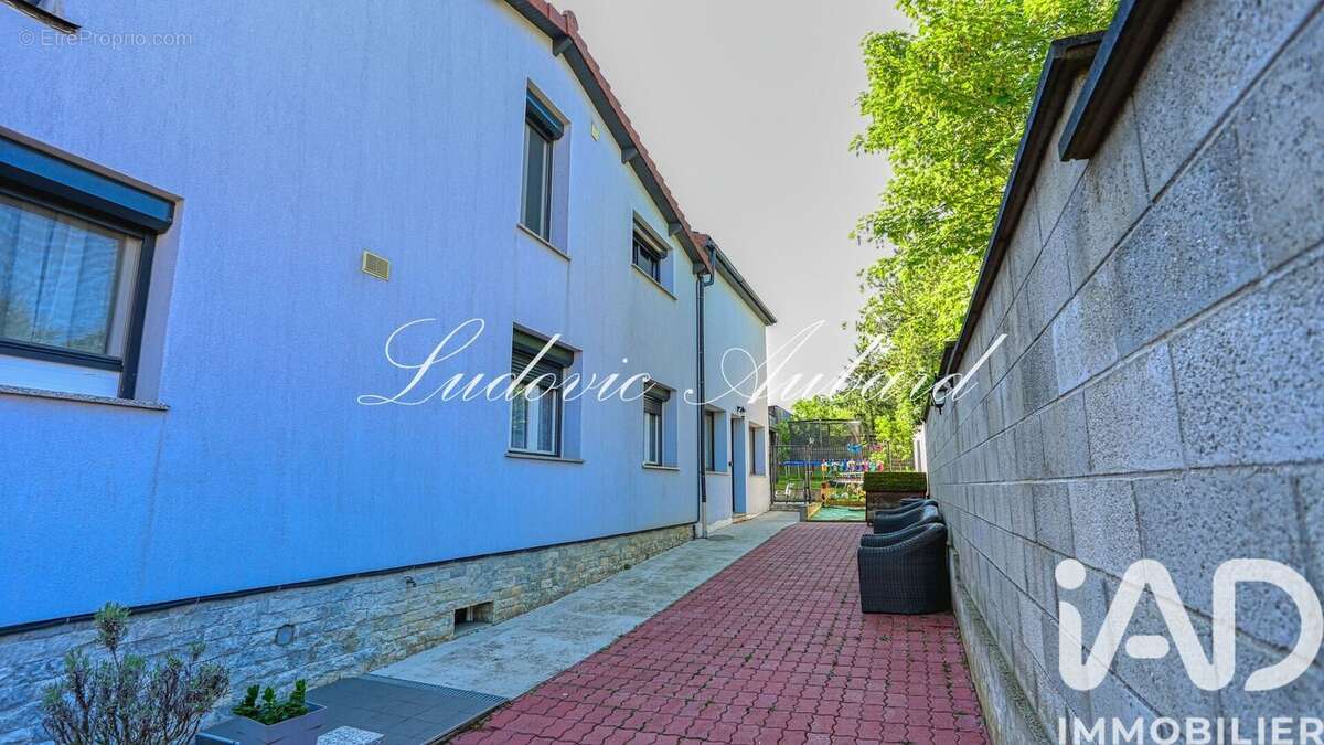 Photo 4 - Maison à SAINT-OUEN-L'AUMONE