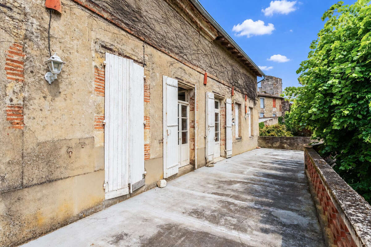 Maison à AUVILLAR