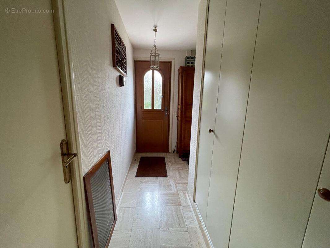 Maison à NOGENT-SUR-VERNISSON