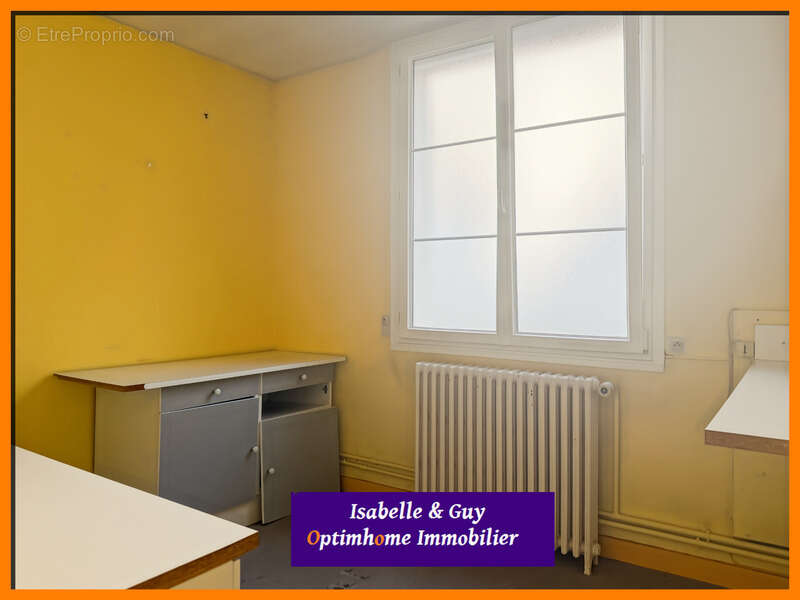 Immeuble en centre-ville de verneuil-sur-avre - photo 11
