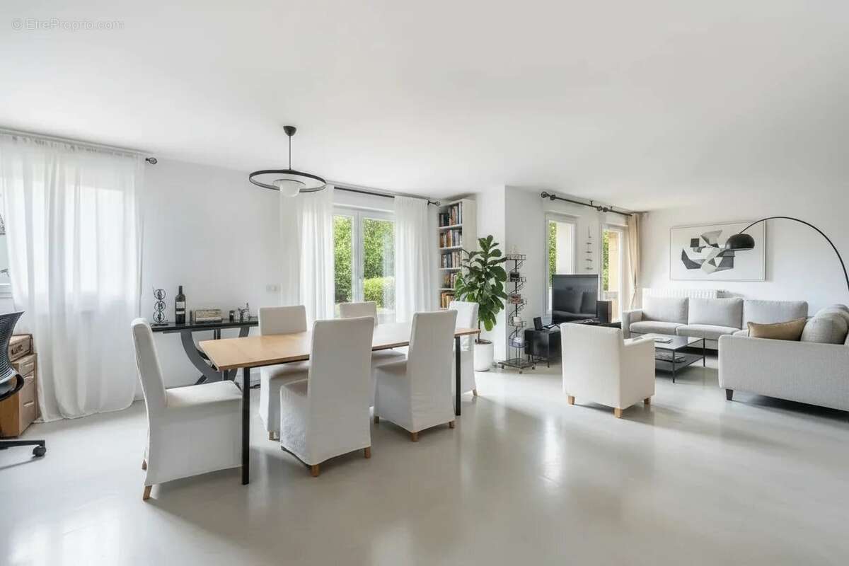 Exclusivité - appartement-jardin  à bécon - photo 3