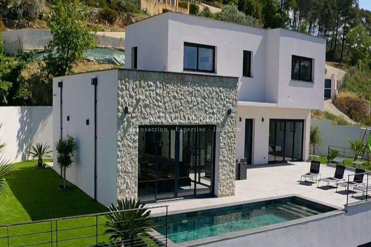 Maison à DRAGUIGNAN