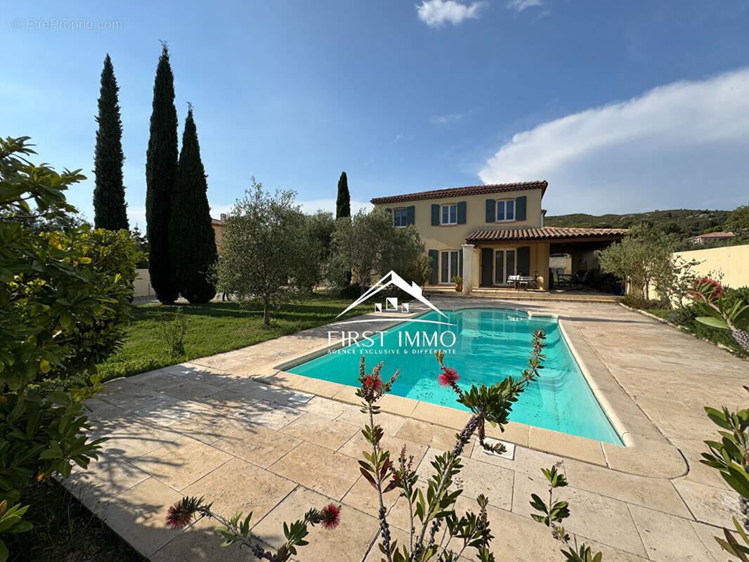 Maison à LA FARE-LES-OLIVIERS