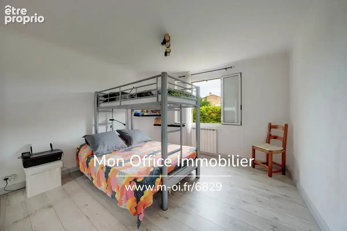 Référence : 6829-CDI. - Maison de plain-pied avec piscine et espace annexe indépendant - photo 8