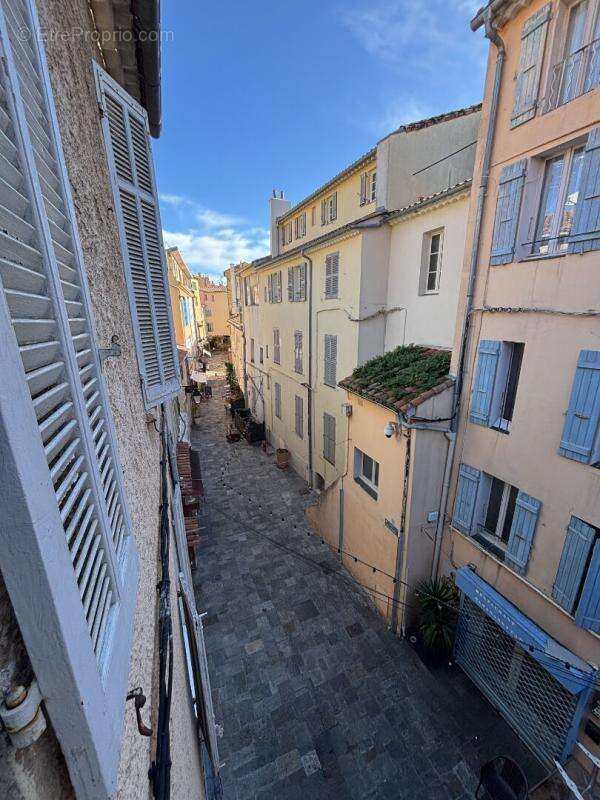 Appartement à HYERES