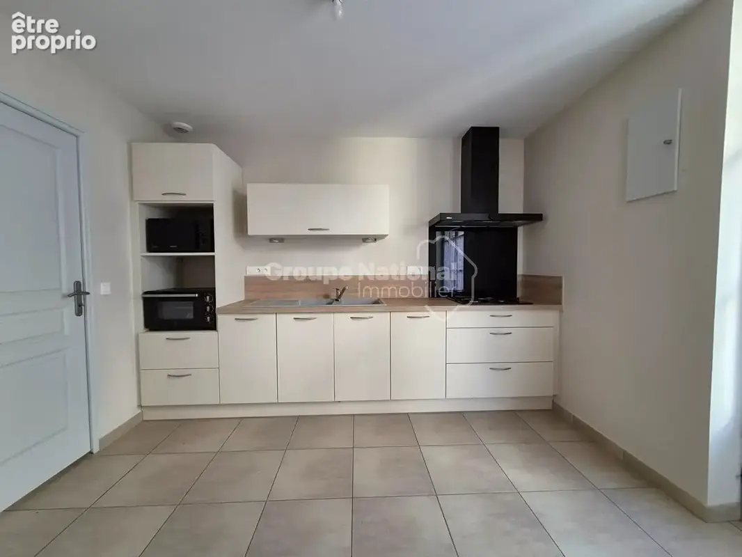 Maison entièrement rénovée, 3 chambres à Descartes, 87 m2 - photo 2