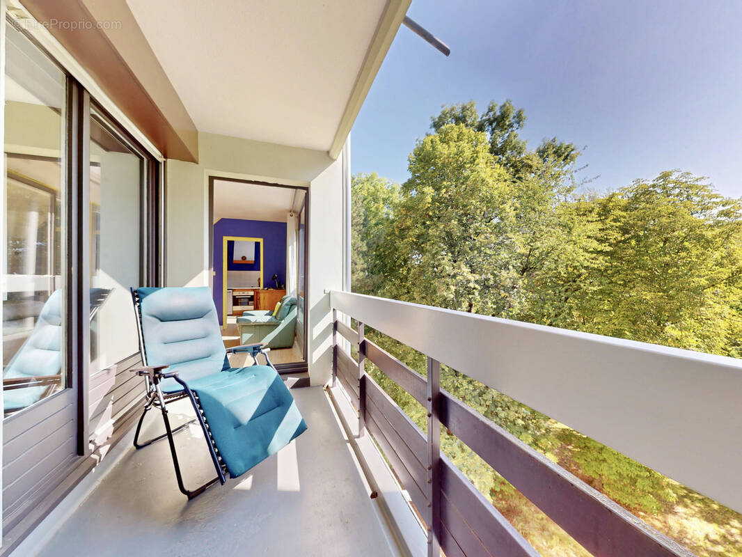 Appartement à QUINTAL
