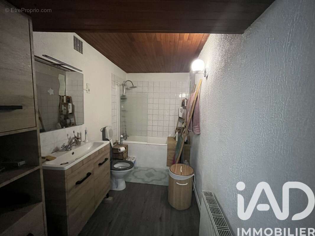 Photo 5 - Maison à VERTAIZON
