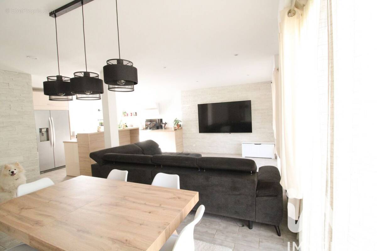 Photo 1 - Maison à POMMEUSE