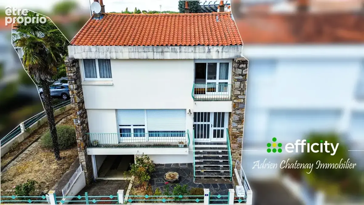 Maison 6 pièces 110 m² à vendre à La Roche-Sur-Yon (85000) - photo 2