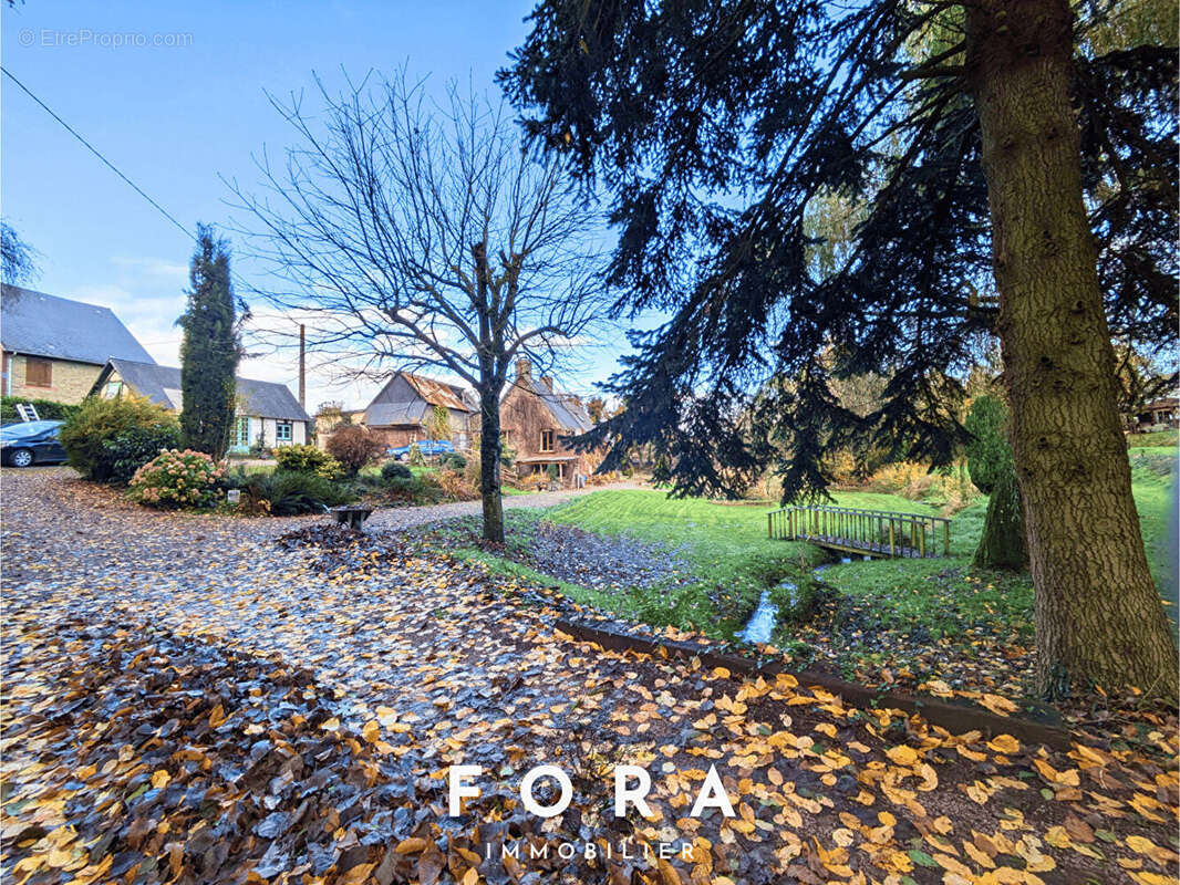 Maison à CONDE-SUR-NOIREAU