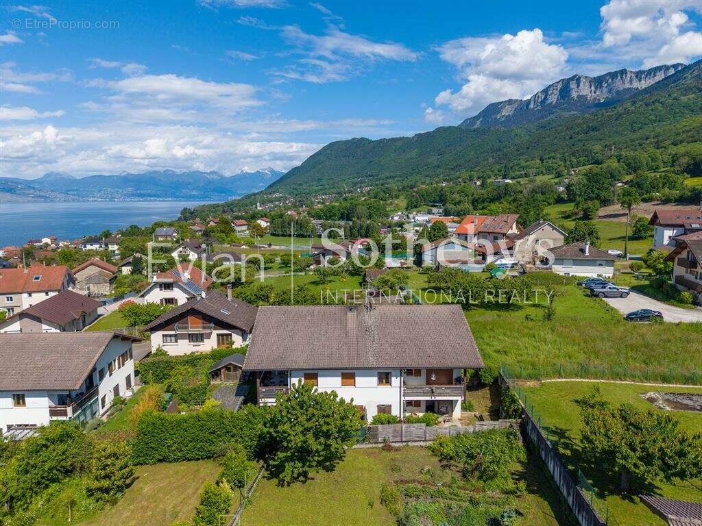 duplex apartment located on the top floor of a small residence in Lugrin - photo 11