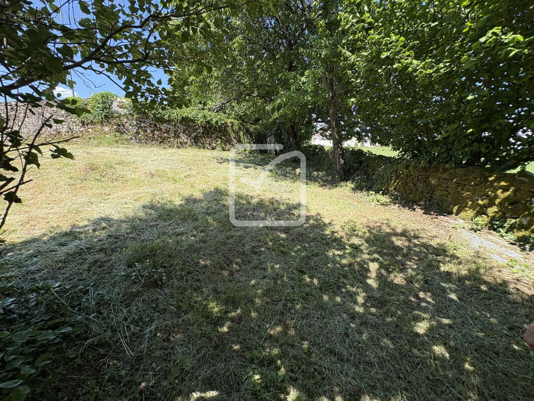 Maison à SOUSCEYRAC