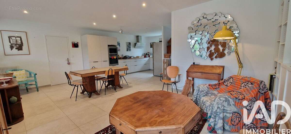 Photo 3 - Maison à BLANQUEFORT