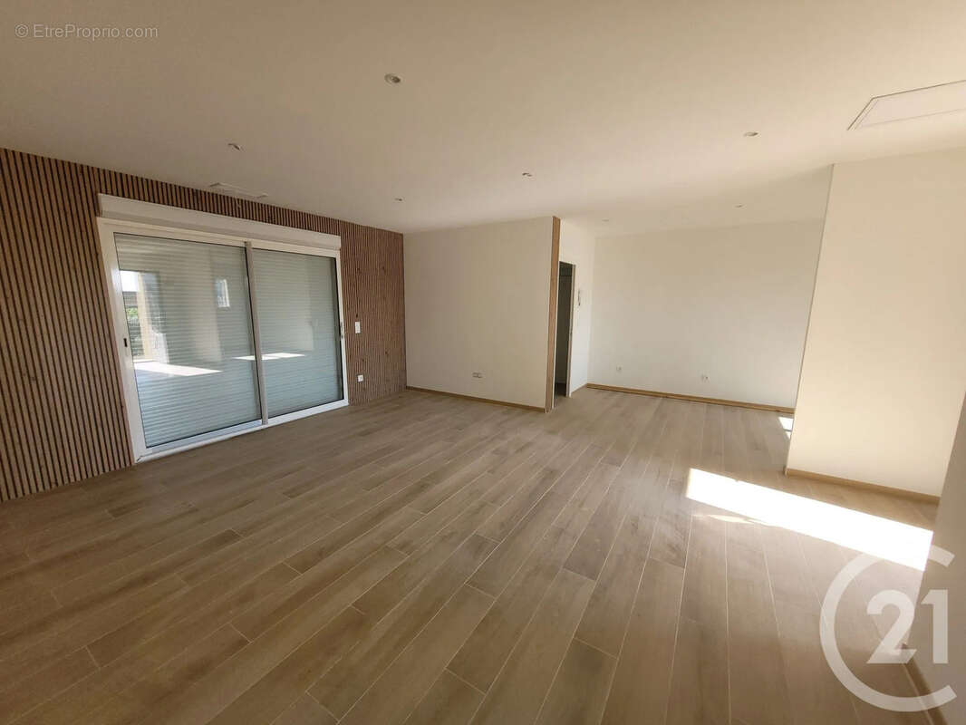 Maison 87 m² à Graulhet  - photo 3