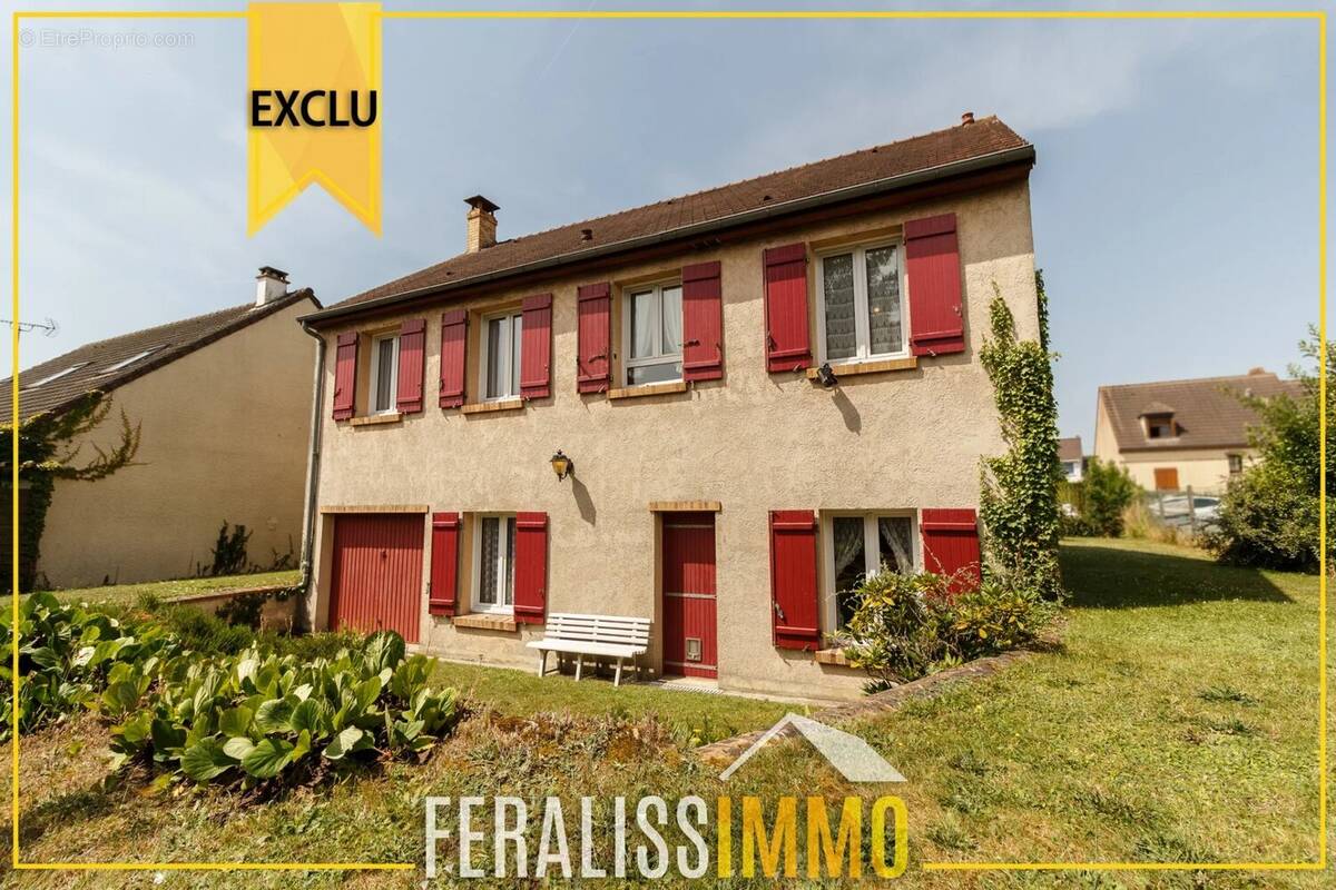 Maison à COURDIMANCHE