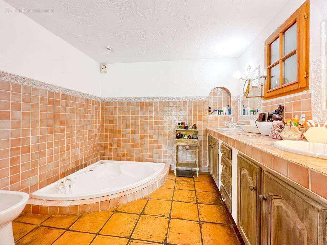 Maison à LA COLLE-SUR-LOUP