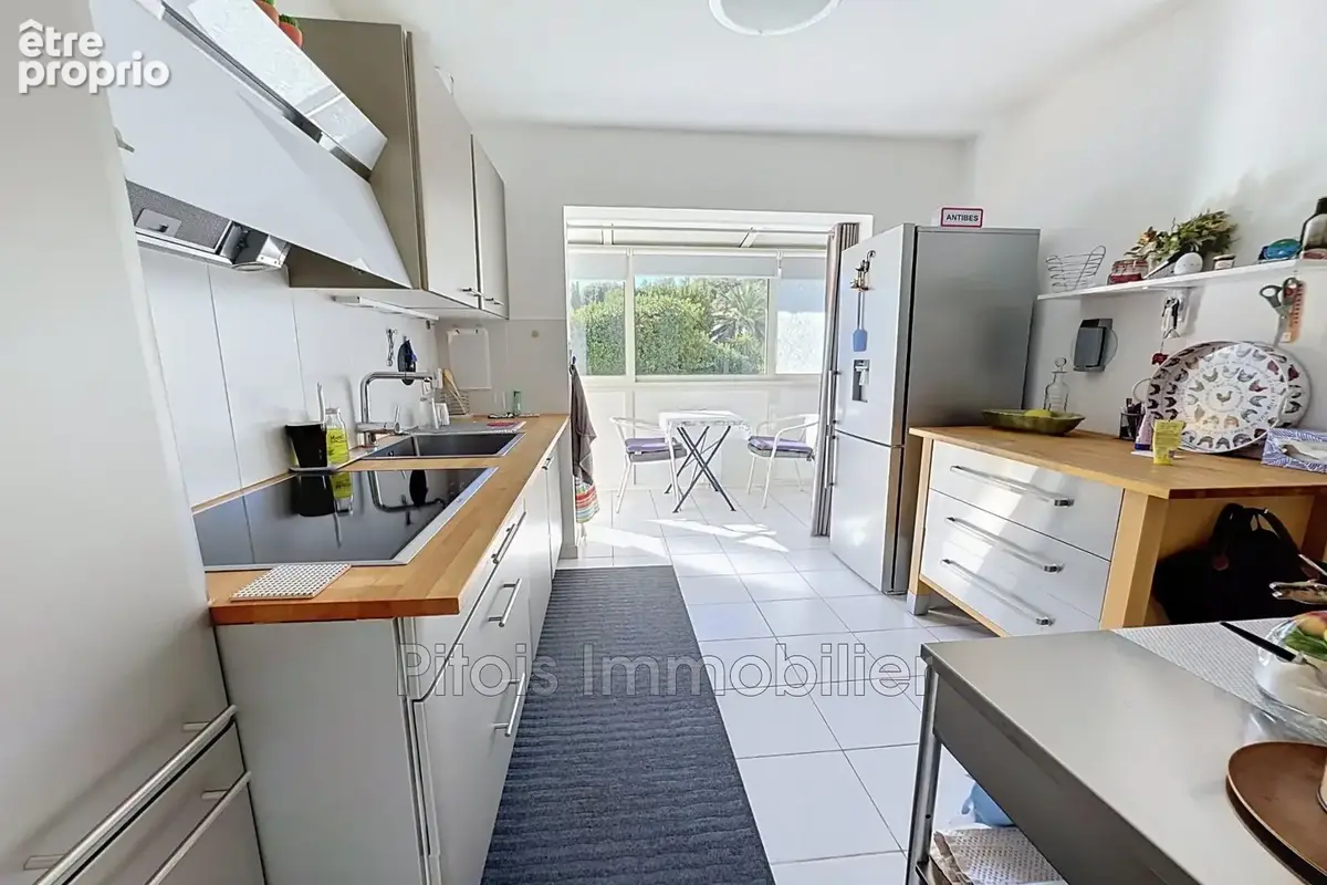Appartement 4 pièces 71 m² à vendre à Antibes (06600) - photo 3