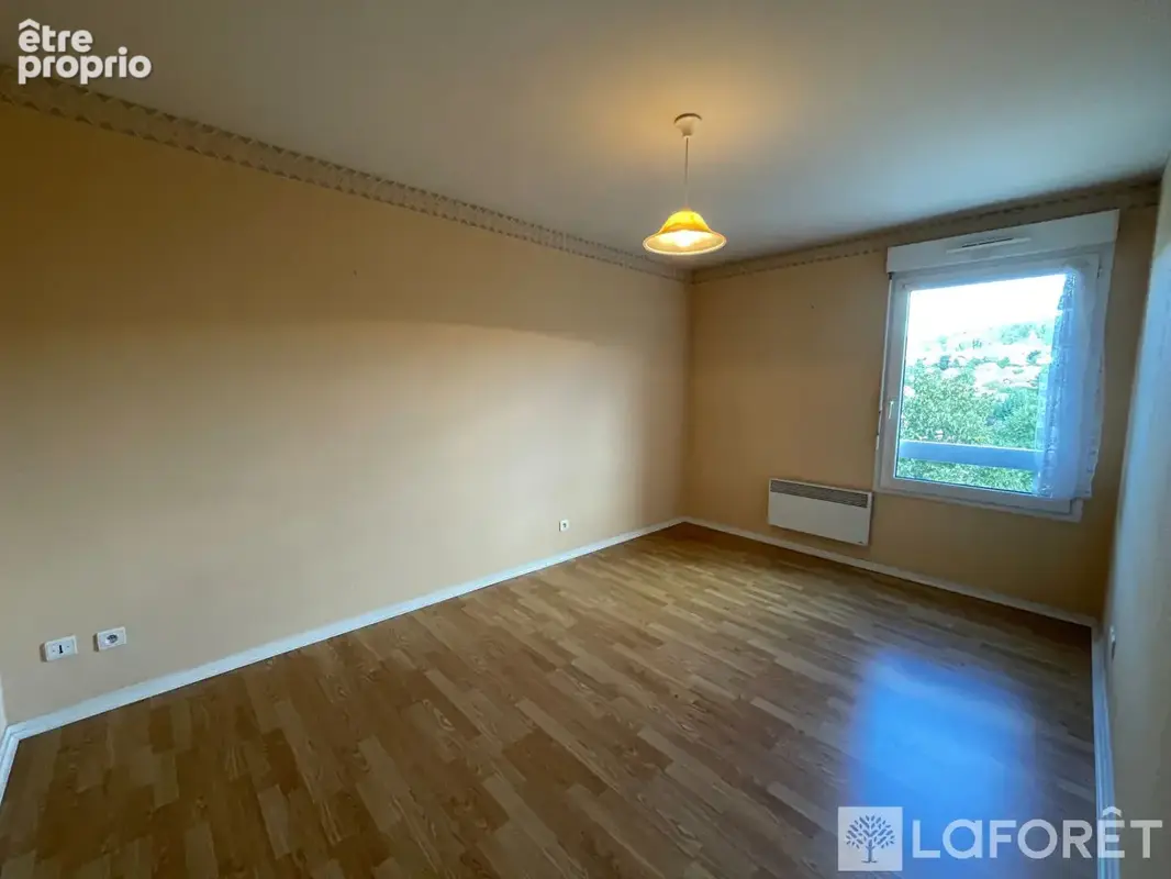 Appartement Pontarlier 3 pièce(s) 78,28 m2 - photo 4