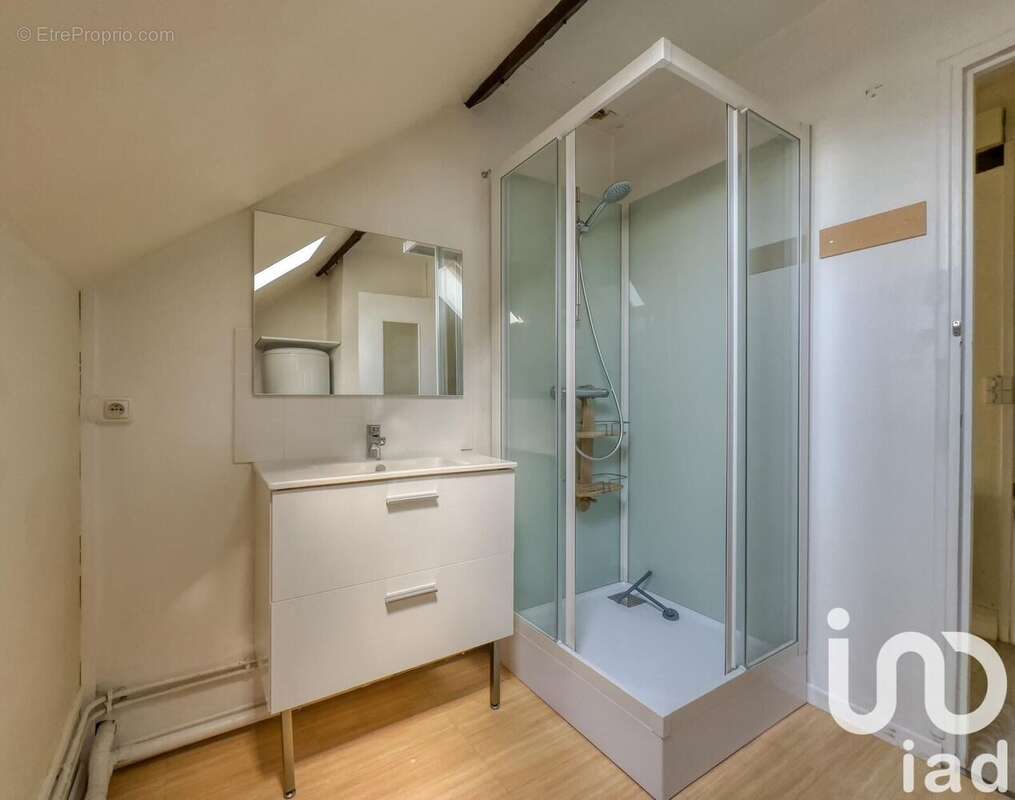 Photo 9 - Appartement à COMPIEGNE