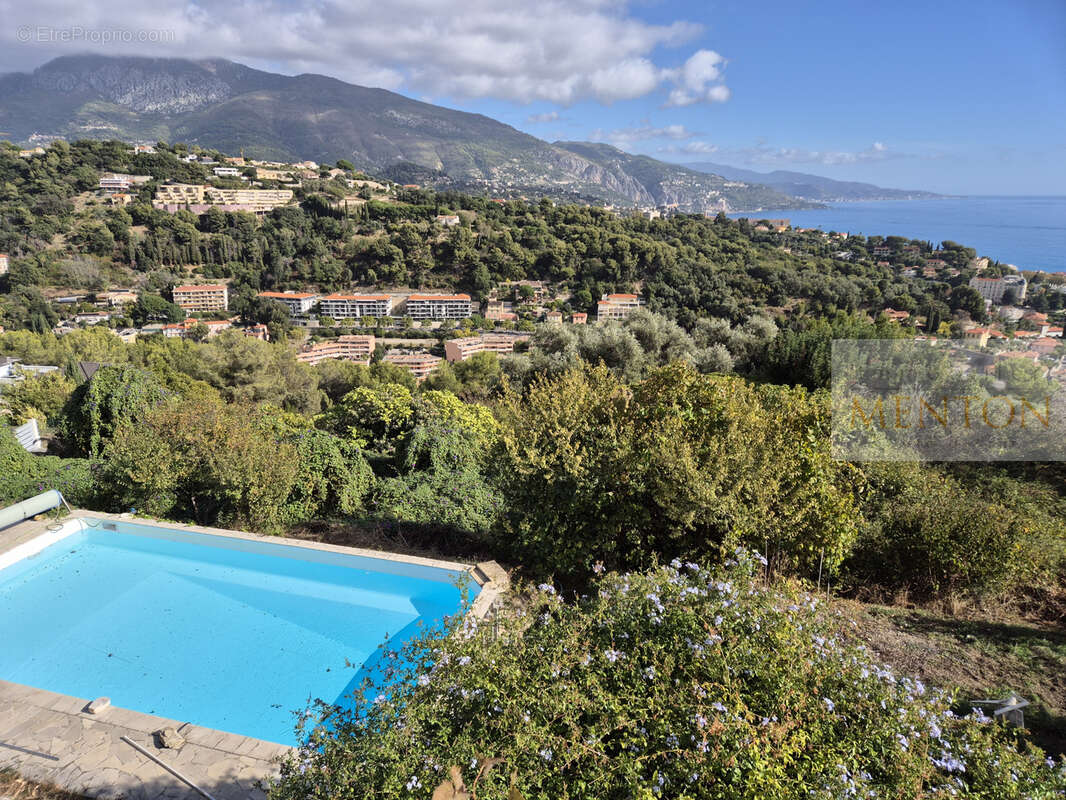 Maison à ROQUEBRUNE-CAP-MARTIN