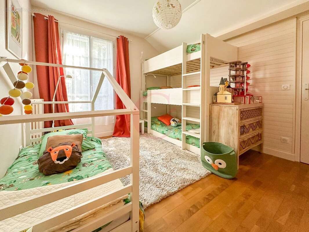 Maison à BOURG-LA-REINE