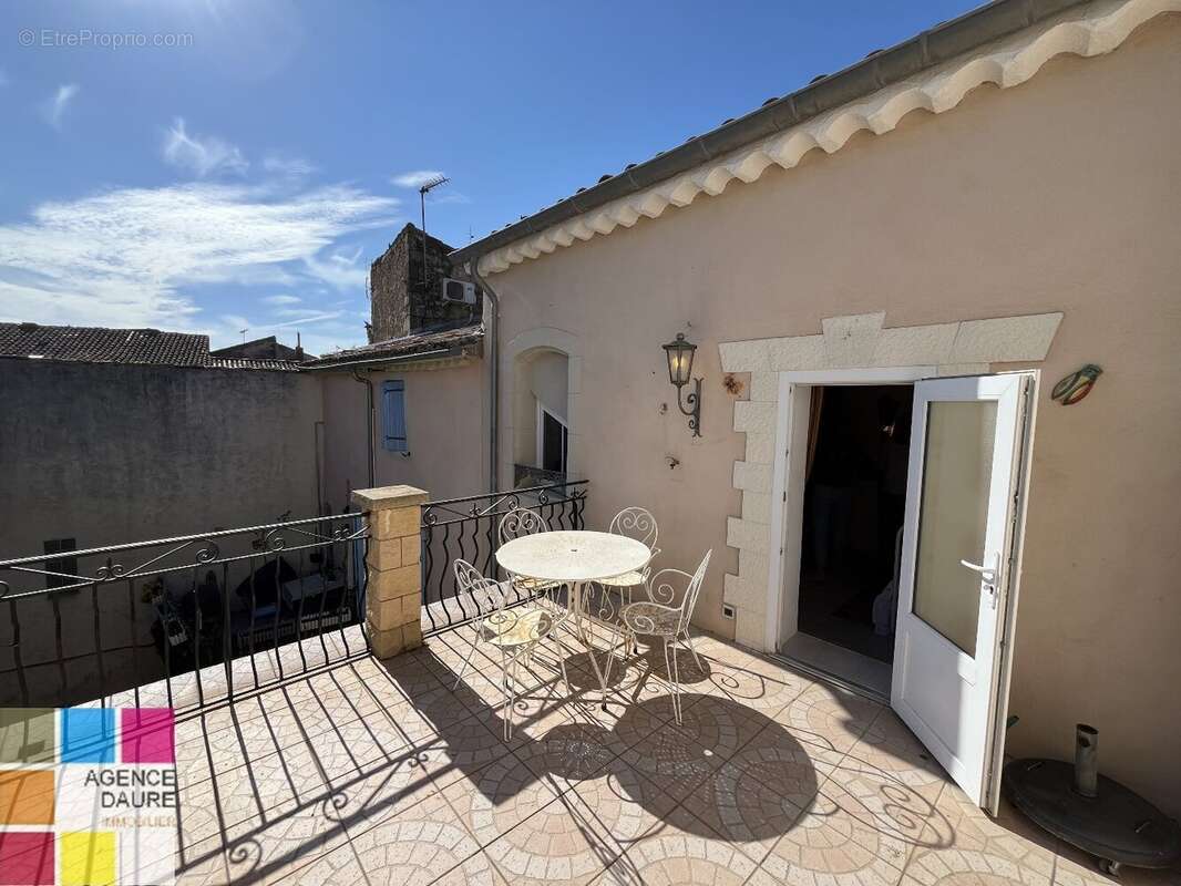 Maison à VILLENEUVE-LES-BEZIERS