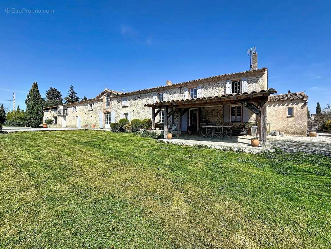 Photo 8 - Maison à MONTREAL