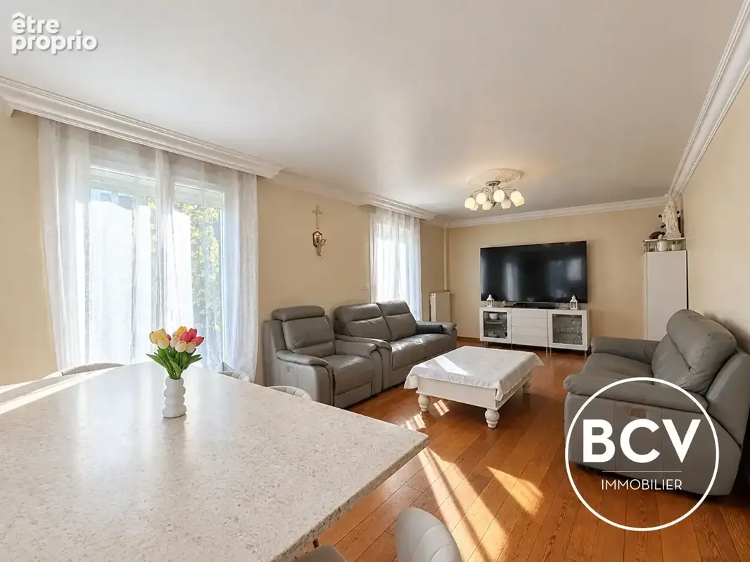 Maison Luisant 6 pièce(s) 136 m² - photo 3
