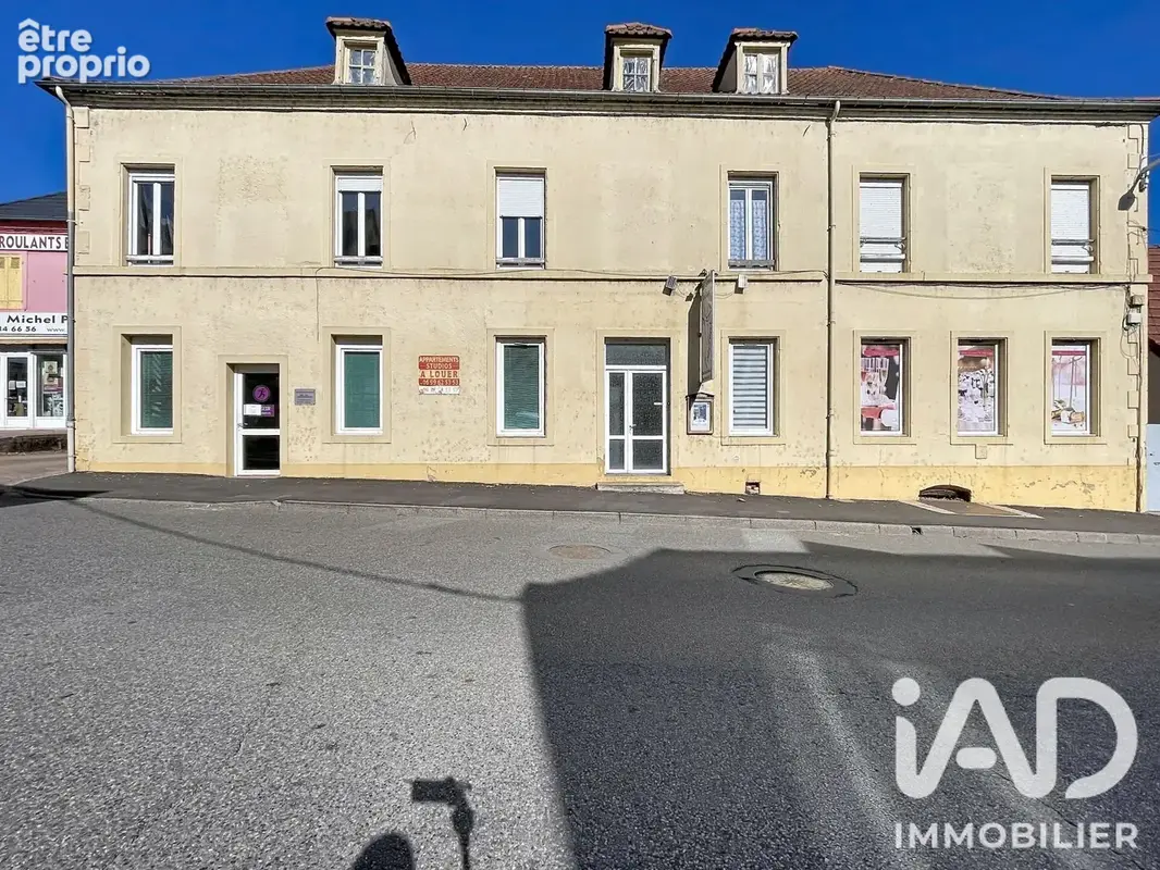 Photo 1 - Commerce à DOMPIERRE-SUR-BESBRE