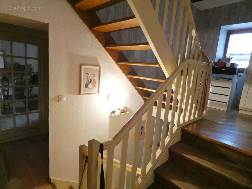 Maison à CENDRAS