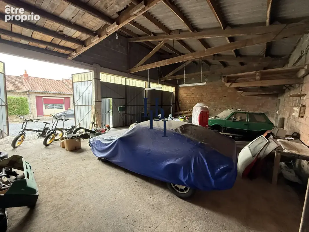 Vente dépôt avec hangar et terrain constructible Saint Affrique - photo 13