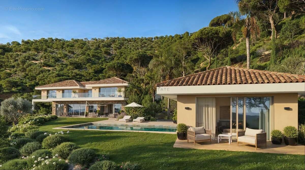 Vente villa 6 chambres vue mer dans un domaine privé a Grimaud - photo 4