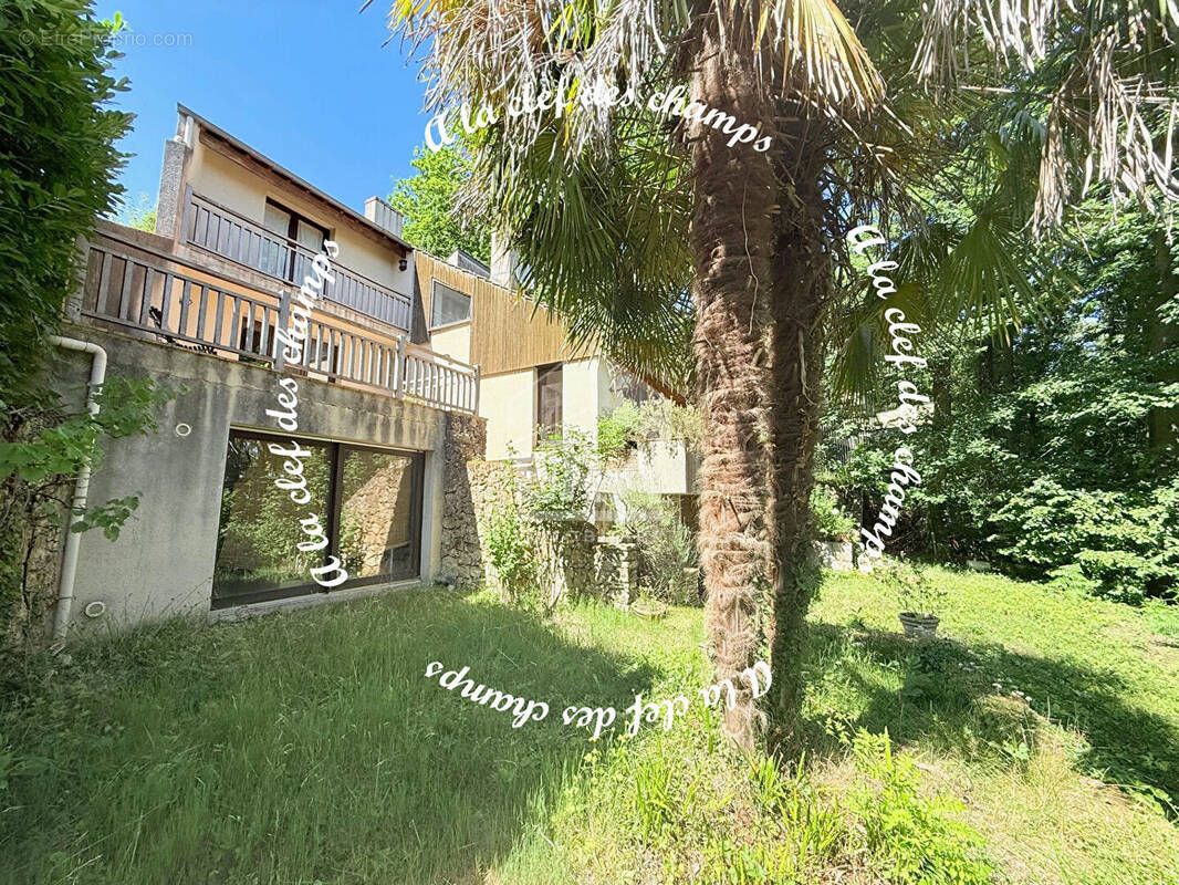 Maison à GIF-SUR-YVETTE