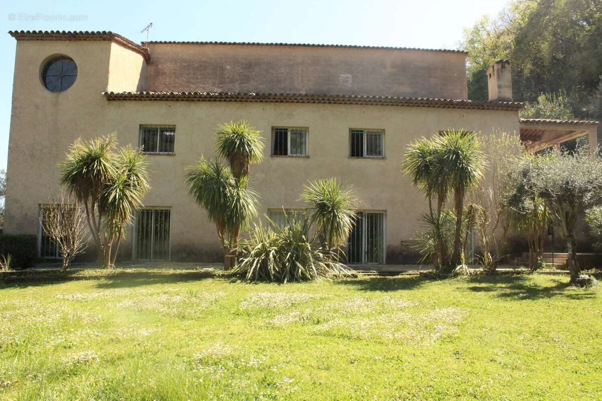 Maison à GRASSE