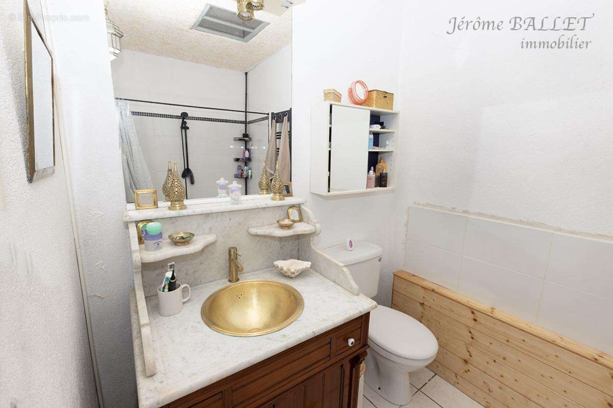 Maison 241 m² à Carmaux  - photo 19