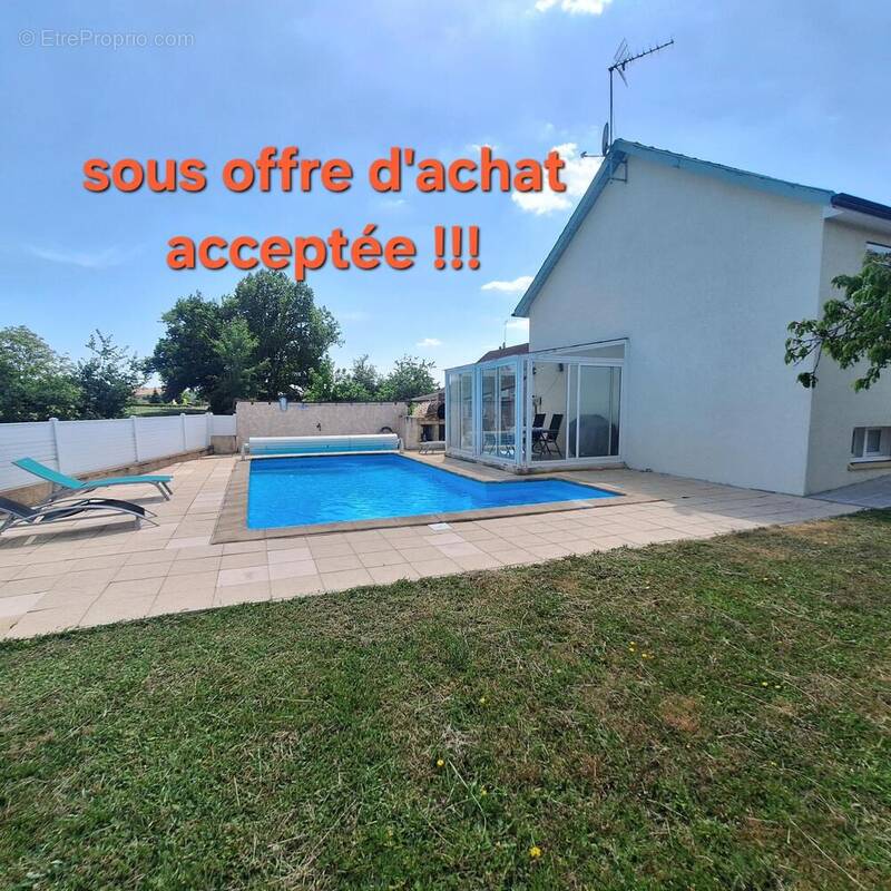 Photo 1 - Maison à TOULON-SUR-ARROUX