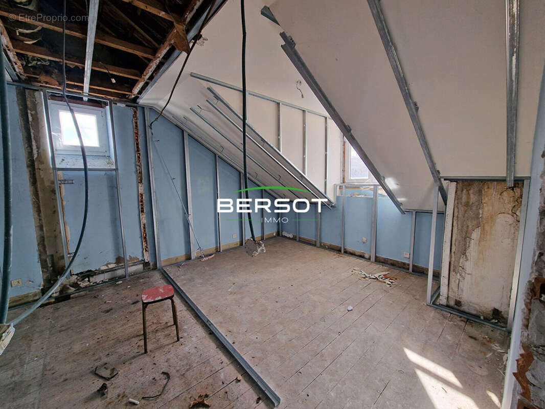 Appartement à BAUME-LES-DAMES