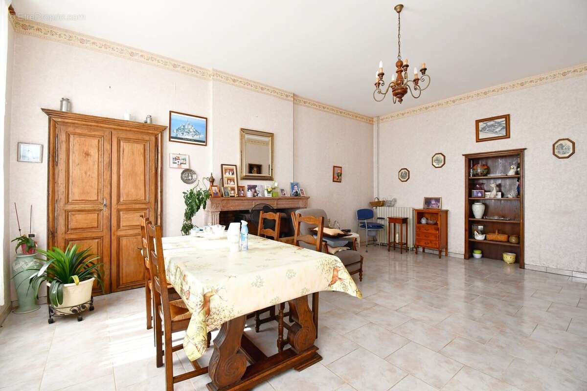 Maison à LA GRANDE-VERRIERE