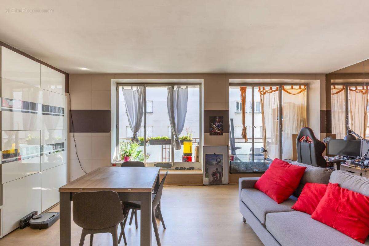 Appartement à LYON-6E