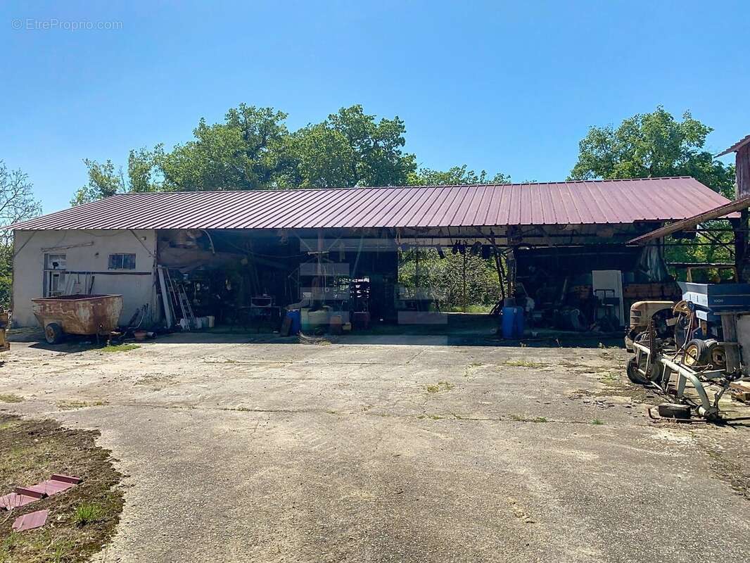 Maison à SAINT-CLAR