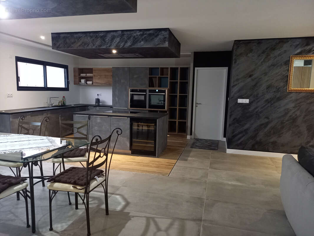 Maison à LEZAT-SUR-LEZE