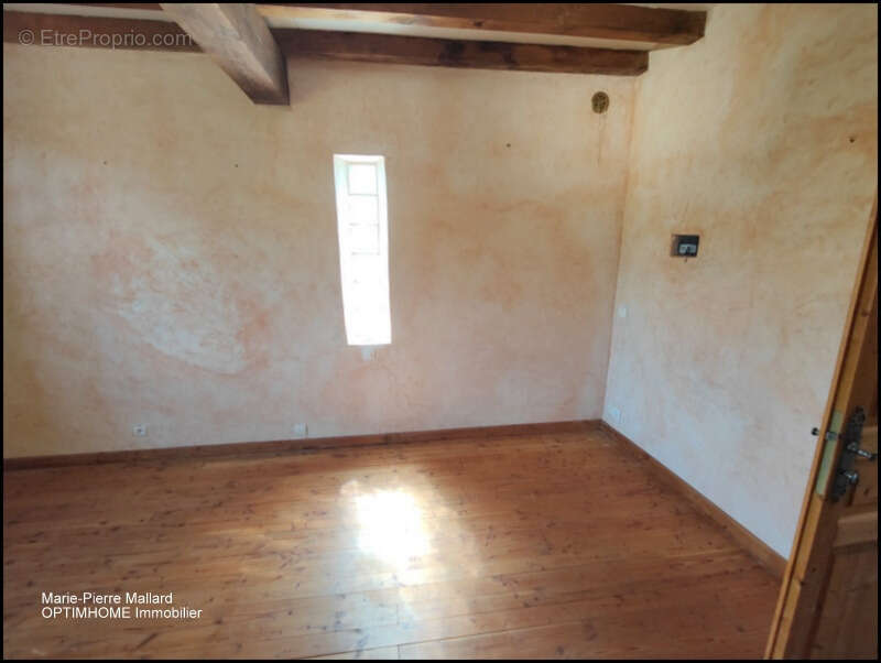 Maison familiale + dépendances à Saint Eloi en Creuse - photo 17